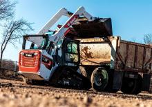 Ładowarki o sterowaniu burtowym Bobcat T76