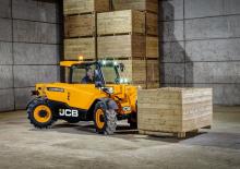 Placowe urządzenie załadowcze JCB 525-60 AGRI 