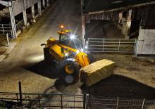 Placowe urządzenie załadowcze JCB 542-70 AGRI