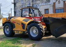 Ładowarki teleskopowe Sany STH742