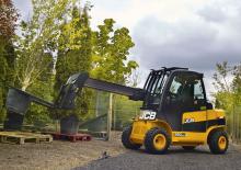Ładowarki teleskopowe JCB TLT 77-52D