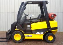 Ładowarki teleskopowe JCB TLT25G-HL