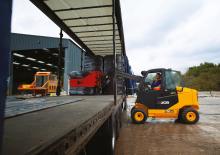 Ładowarki teleskopowe JCB TLT30D 