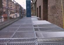 Masztowe platformy robocze Elevadores Alher PM 210