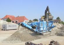 Urządzenia do recyklingu gruzu budowlanego BL-PEGSON Metrotrak 900x600