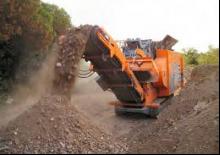 Urządzenia do recyklingu gruzu budowlanego Rockster R 700 TR
