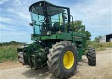 Maszyny do zbioru pasz z napędem 2WD John Deere 5830