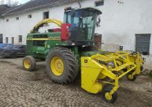Maszyny do zbioru pasz z napędem 2WD John Deere 6750