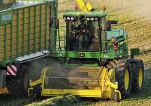 Maszyny do zbioru pasz z napędem 2WD John Deere 7350