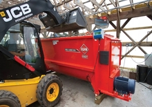 Mieszalniki pasz Kuhn Knight 3120