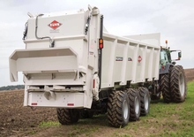 Mieszalniki pasz Kuhn PXL 1110
