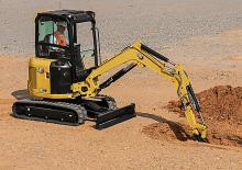 Minikoparki Caterpillar 302.7 CR