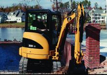 Minikoparki Caterpillar 303C