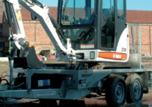 Minikoparki Bobcat 319