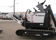 Minikoparki Bobcat 418