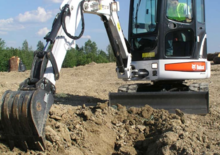 Minikoparki Bobcat 428