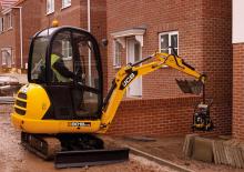 Minikoparki JCB 8018 CTS