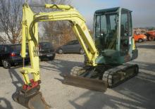 Minikoparki Yanmar B 37 V