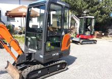 Minikoparki Doosan DX 15