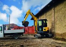 Minikoparki New Holland E50B