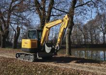 Koparki gąsienicowe New Holland E60C