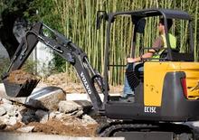 Minikoparki Volvo EC15C