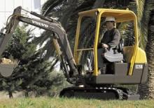 Minikoparki Volvo EC15B XTV