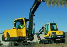 Minikoparki Volvo EC55 PRO