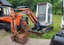 Minikoparki Kubota KH51