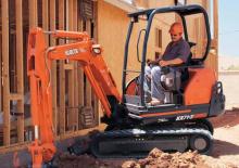 Minikoparki Kubota KX71-3S
