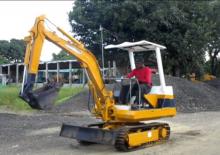 Minikoparki Komatsu PC10-5