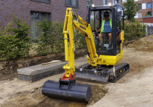 Minikoparki Komatsu PC17R-5