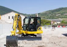 Minikoparki Komatsu PC55MR-5E0