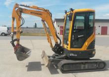 Minikoparki Hyundai R 27 Z-9