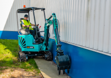 Minikoparki Sunward SWE18UF 