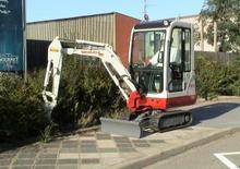 Minikoparki Takeuchi TB 014 A