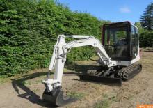 Minikoparki Takeuchi TB 020