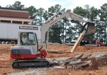 Minikoparki Takeuchi TB 250