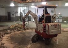Minikoparki Takeuchi TB 216 Hybrid
