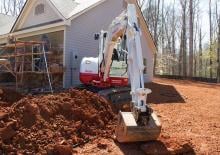 Minikoparki Takeuchi TB 240