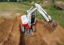 Minikoparki Takeuchi TB 260