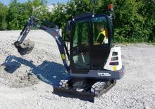 Minikoparki Schaeff TC 19-2
