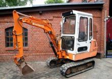 Minikoparki Hitachi UE 20