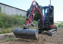 Minikoparki Yanmar ViO27-6 