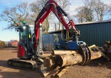 Minikoparki Yanmar ViO38-6 