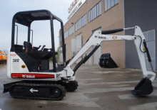 Minikoparki Bobcat X 322