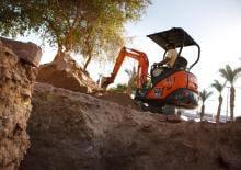 Minikoparki Hitachi ZX 18-3