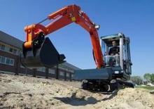 Minikoparki Hitachi ZX 25