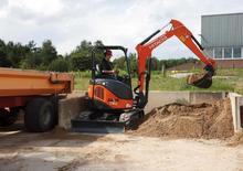Minikoparki Hitachi ZX 29 U 3