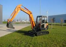 Minikoparki Hitachi ZX 50